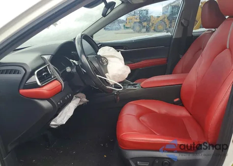 2021 Toyota Camry Xse z USA, uszkodzony, nr VIN 4T1K61BK8MU024262